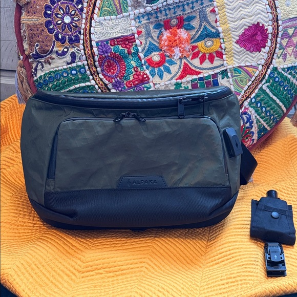 Handbags - Alpaka Bravo Sling Max V2 Green and Black Unisex Sling Bag